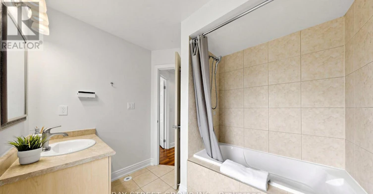 97 Zokol Drive, Aurora, ON, L4G 0B9 - 35