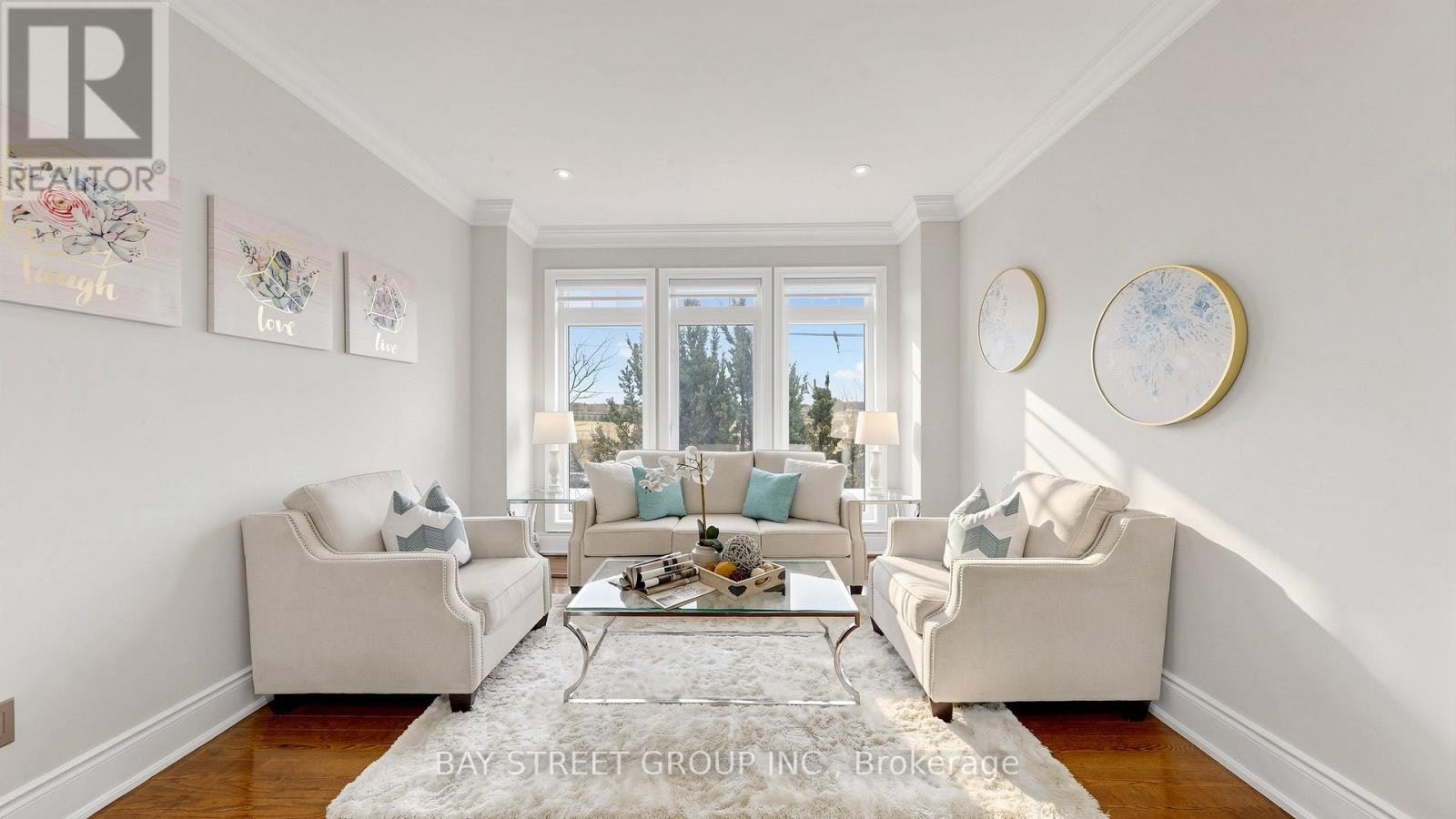 97 Zokol Drive, Aurora, ON, L4G 0B9 - 4