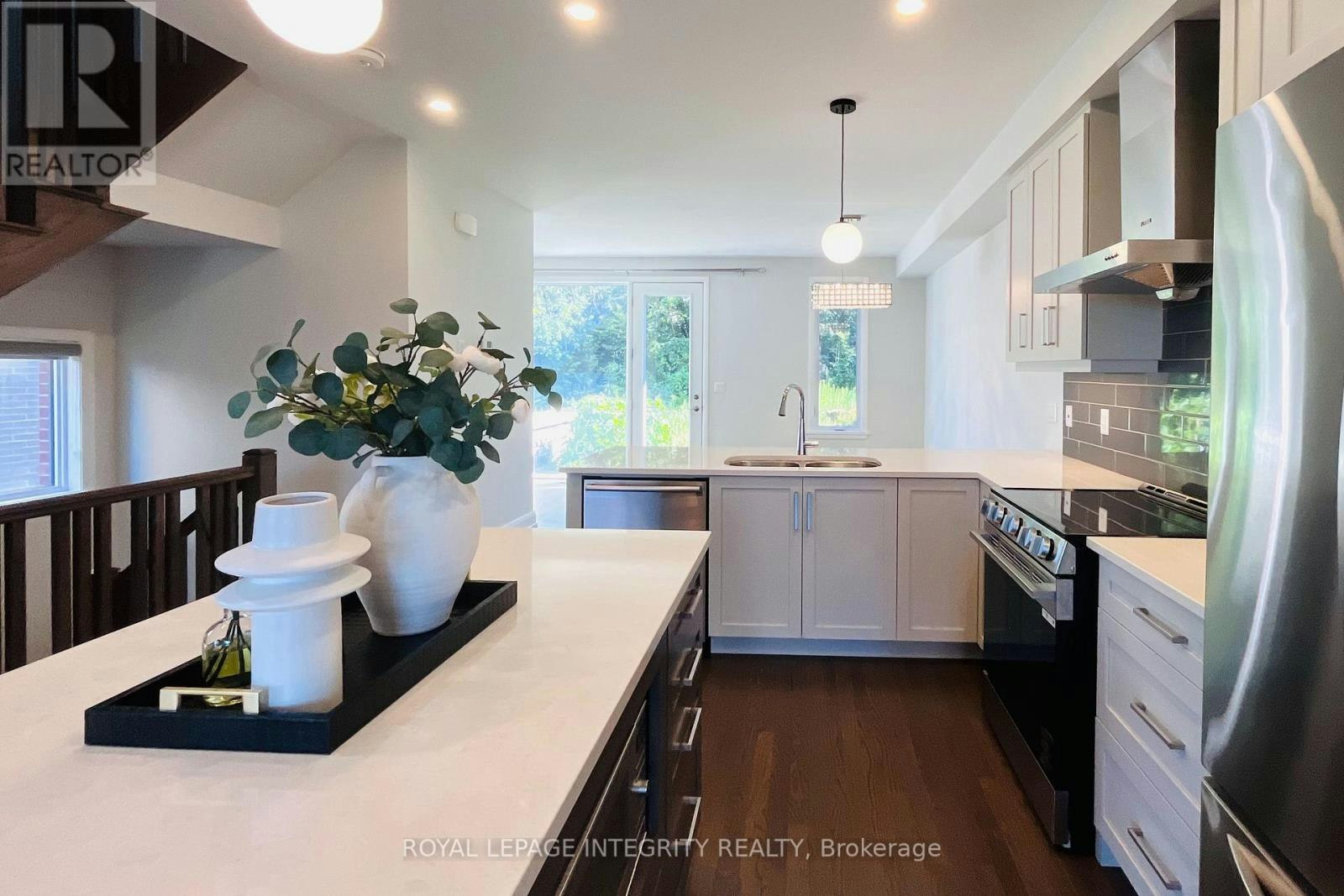147 Boundstone Way, Ottawa, ON, K2T 0M4 - 8