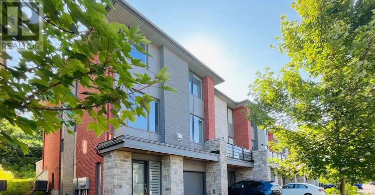 147 Boundstone Way, Ottawa, ON, K2T 0M4 - 2