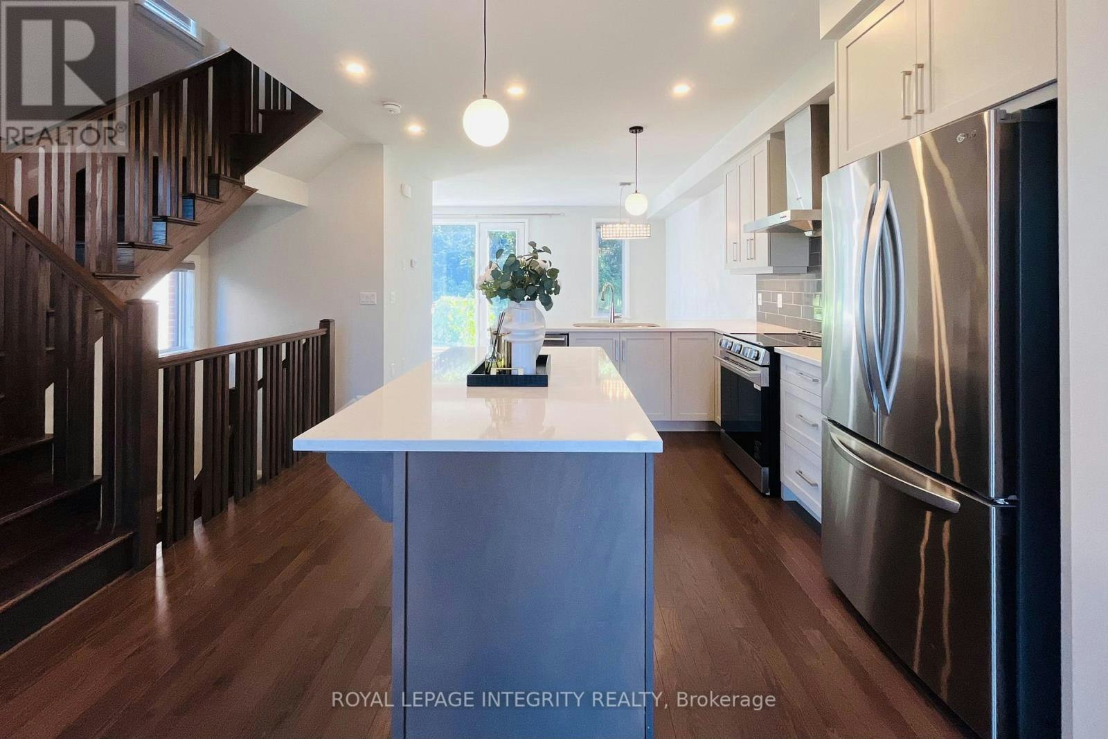 147 Boundstone Way, Ottawa, ON, K2T 0M4 - 5