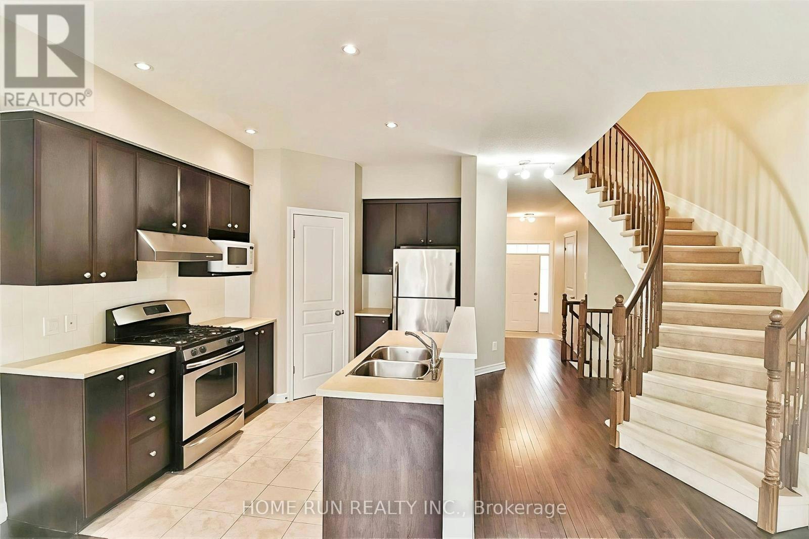 270 Jersey Tea Circle, Ottawa, ON, K1V 2L5 - 8
