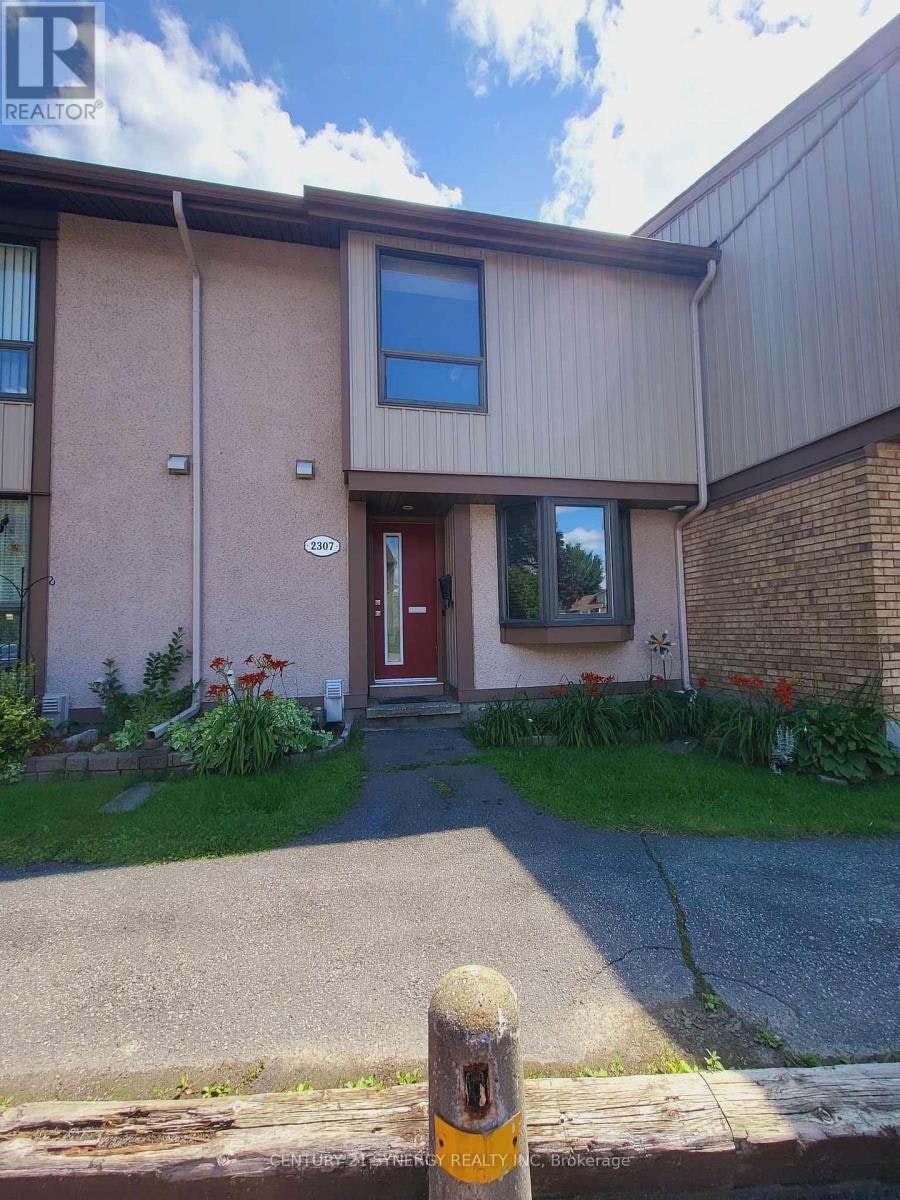 2307 Stonehenge Crescent, Ottawa, ON, K1B 4N7