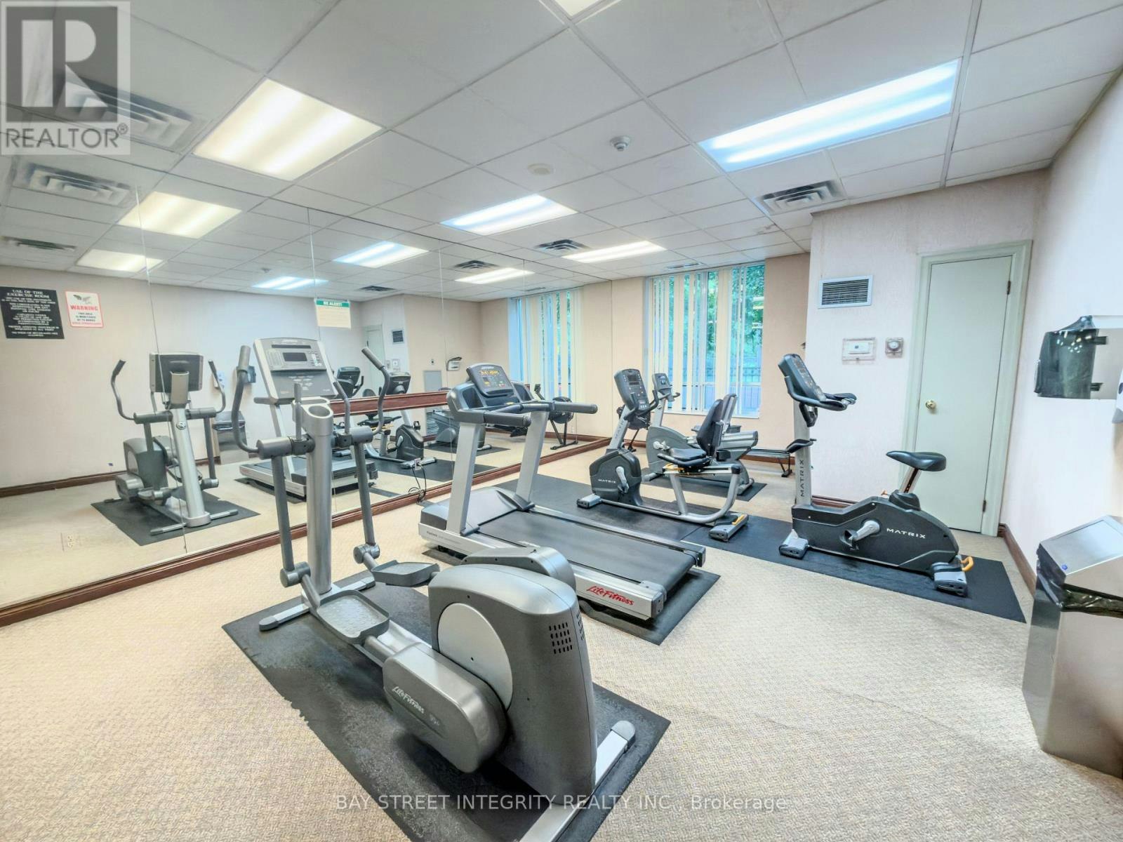 LPH13-39 Pemberton Avenue, Toronto, ON, M2M 4L6 - 24