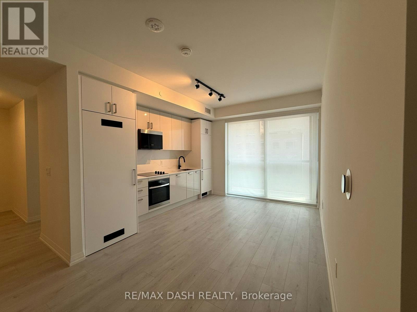 708-280 Dundas Street W, Toronto, ON, M5T 0E3 - 18