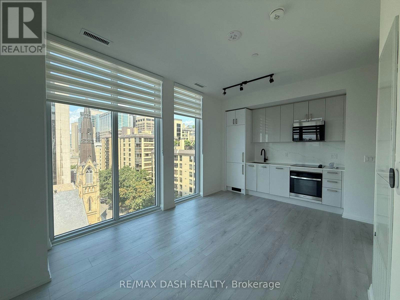 901-280 Dundas Street W, Toronto, ON, M5T 0E3 - 22
