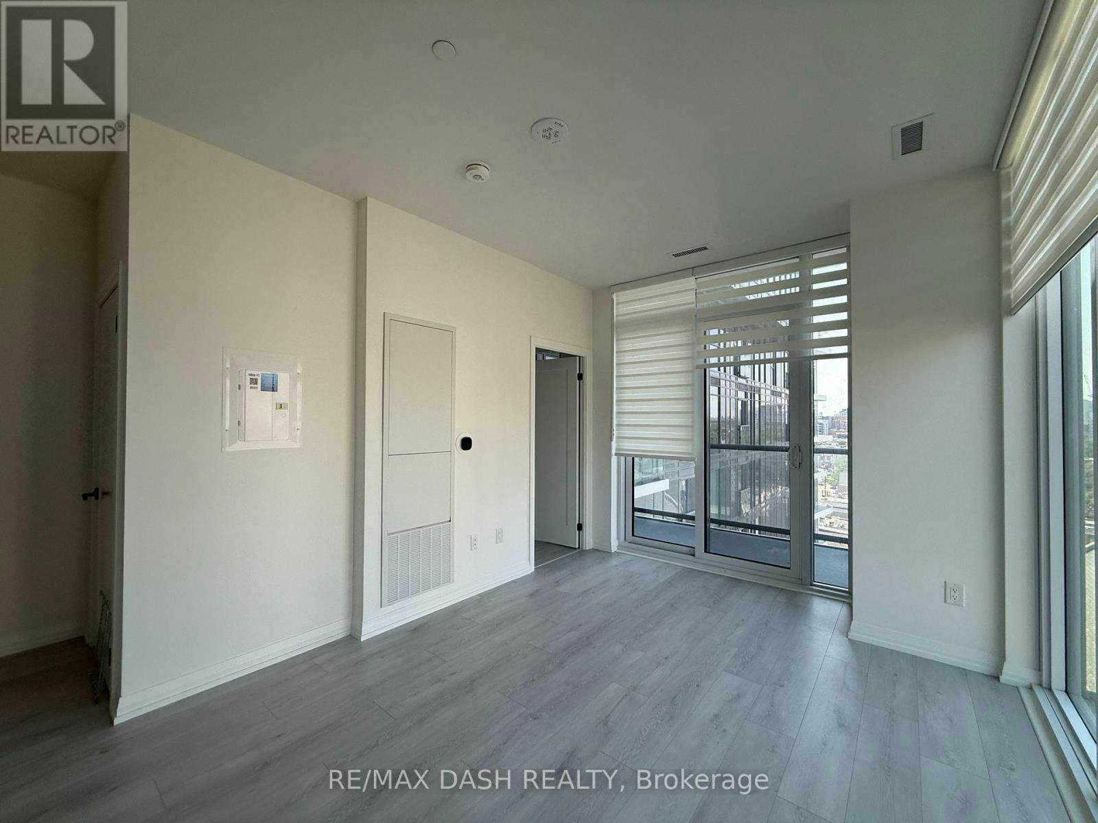 901-280 Dundas Street W, Toronto, ON, M5T 0E3 - 11