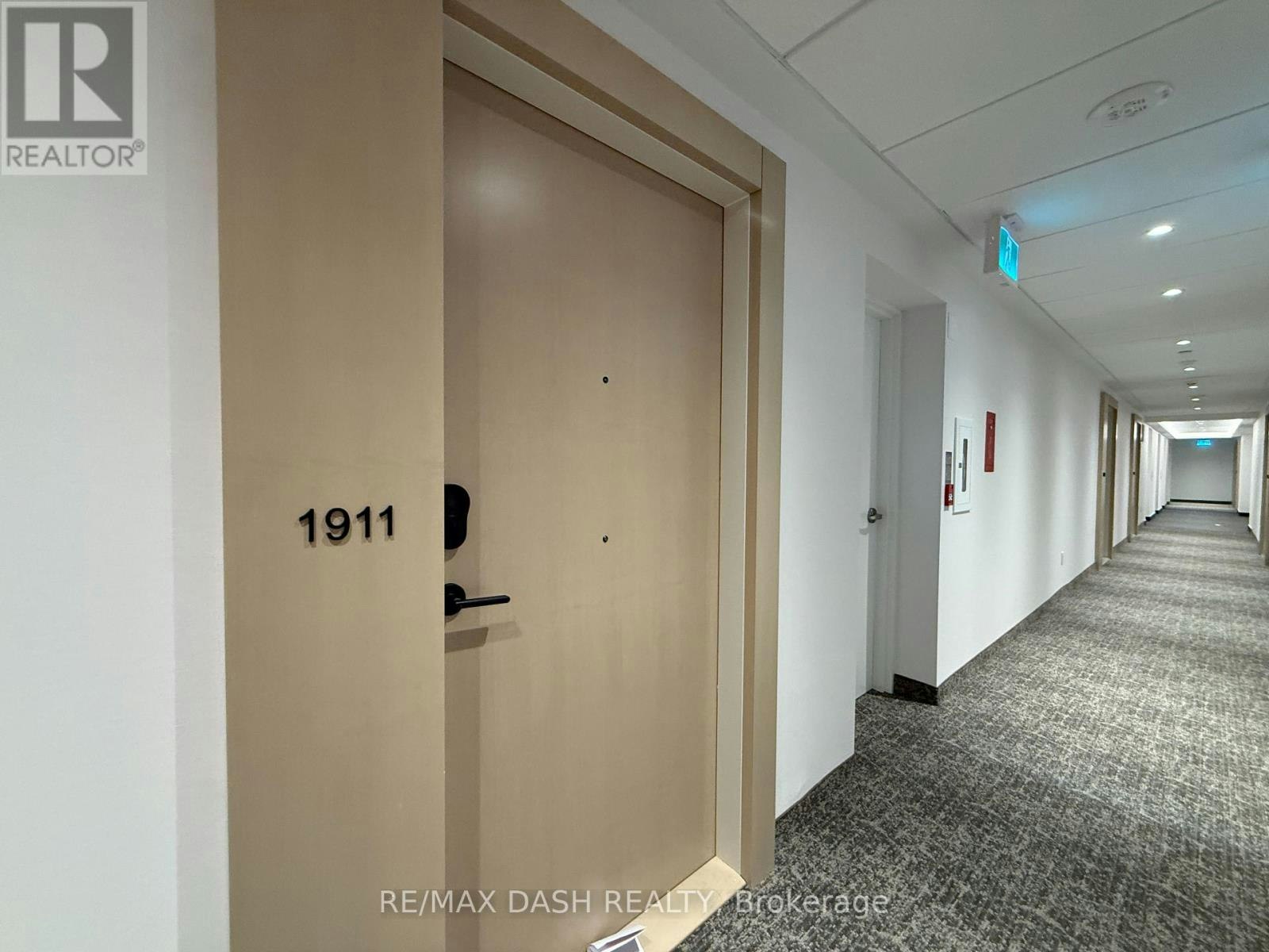 1911-280 Dundas Street W, Toronto, ON, M5T 0E3