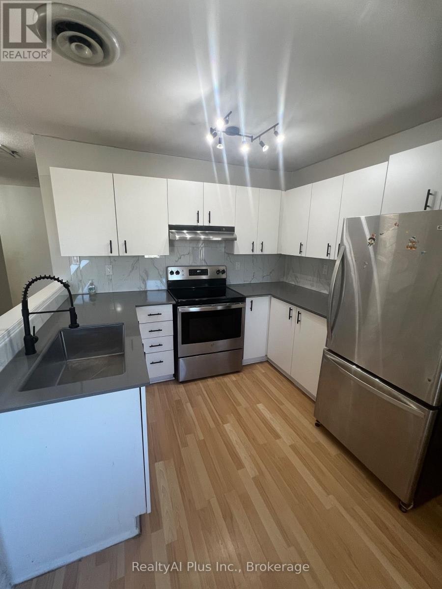 1569A Kingston Road, Toronto, ON, M1N 1R9 - 9