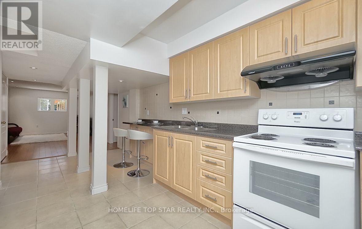 48 Dairy Drive, Toronto, ON, M1L 0G2 - 2