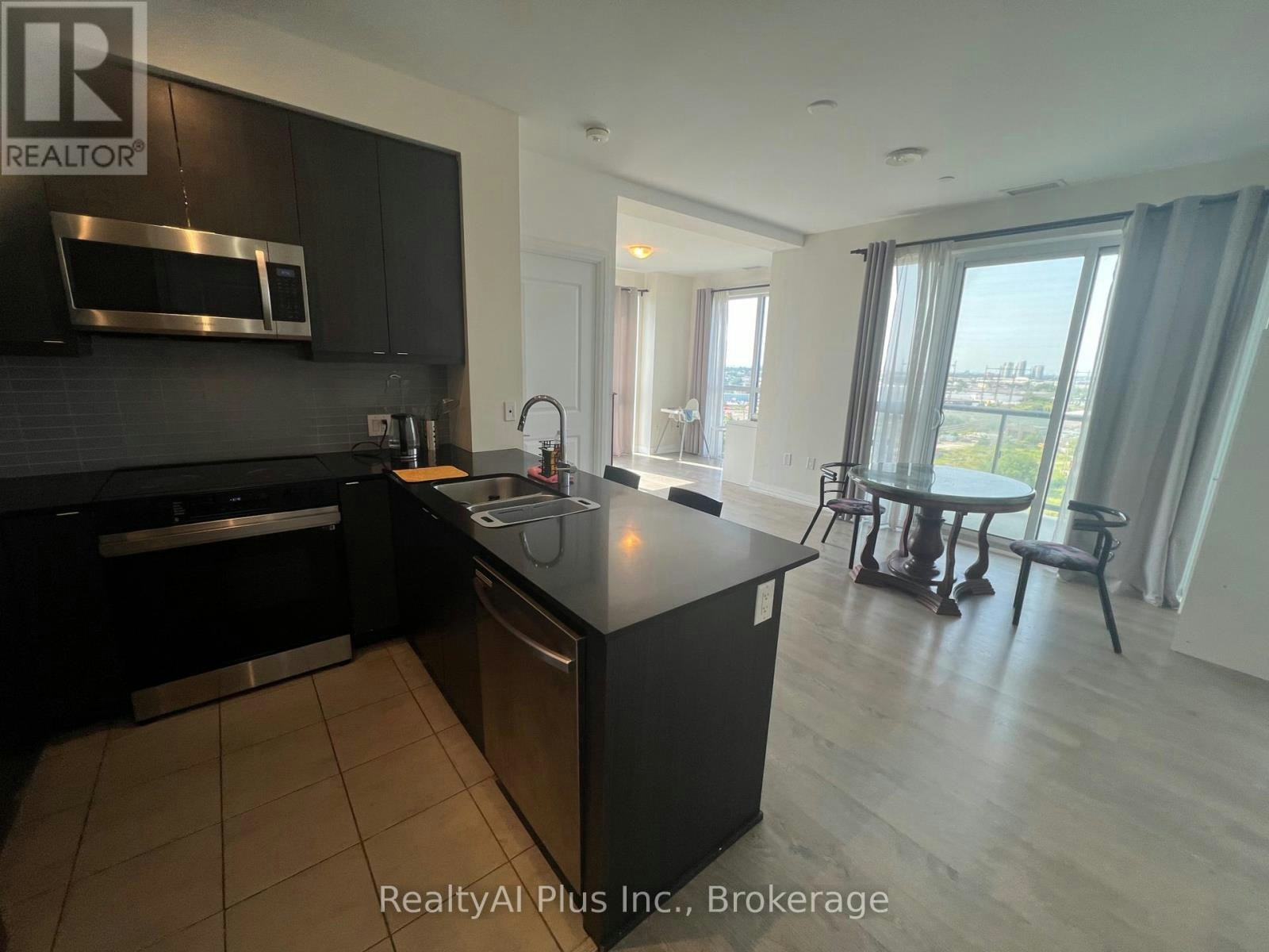 804 ROOM-50 Thomas Riley Road, Toronto, ON, M9B 0C5 - 12