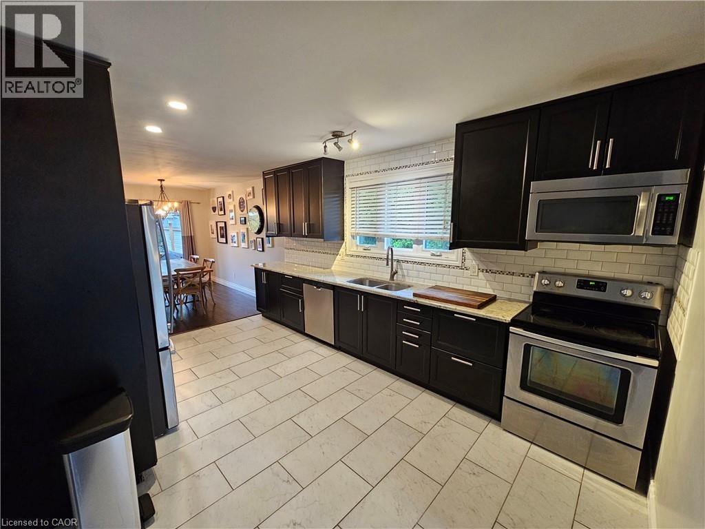 1326 Rosemary Crescent, Burlington, ON, L7P 2P4 - 6