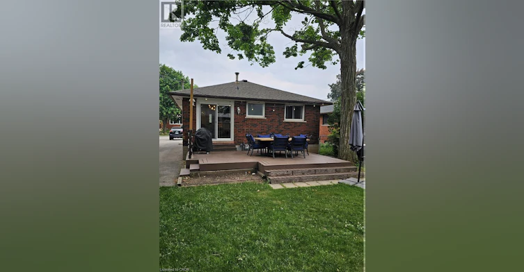1326 Rosemary Crescent, Burlington, ON, L7P 2P4 - 2
