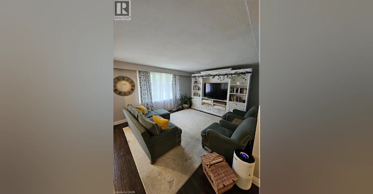 1326 Rosemary Crescent, Burlington, ON, L7P 2P4 - 3
