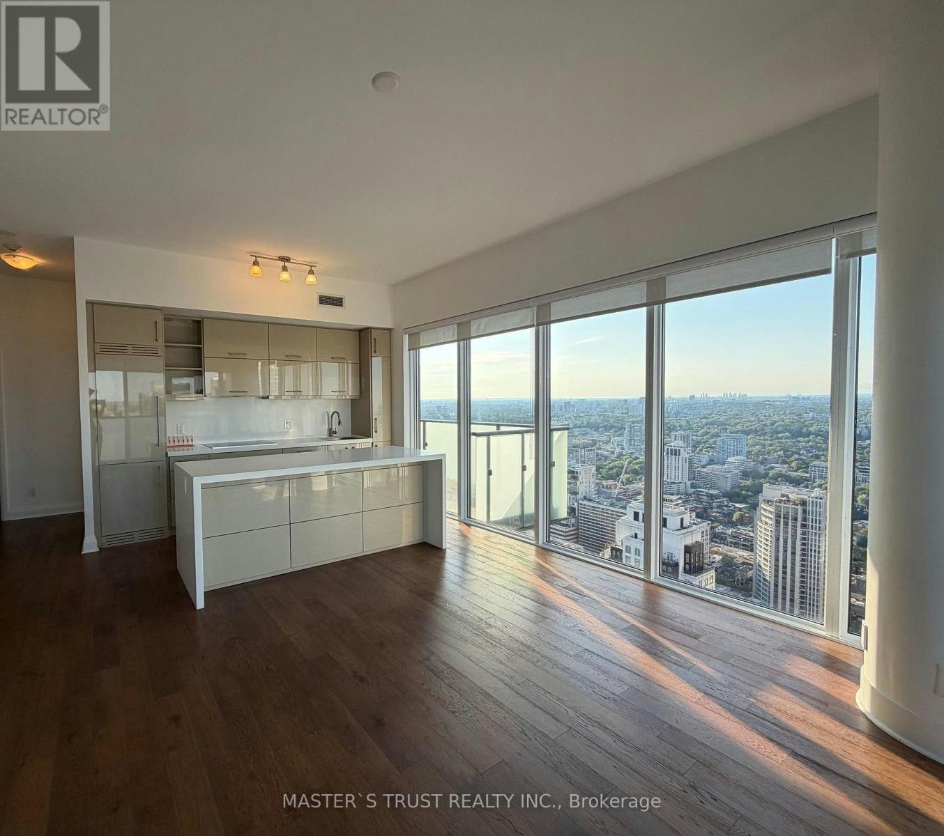 5108-1080 Bay Street, Toronto, ON, M5S 0A5 - 2