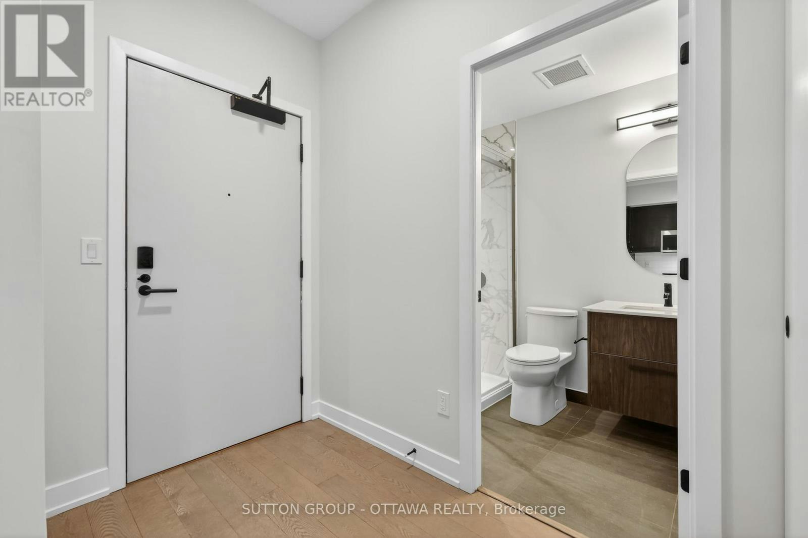 509-560 Rideau Street, Ottawa, ON, K1N 0G3 - 2