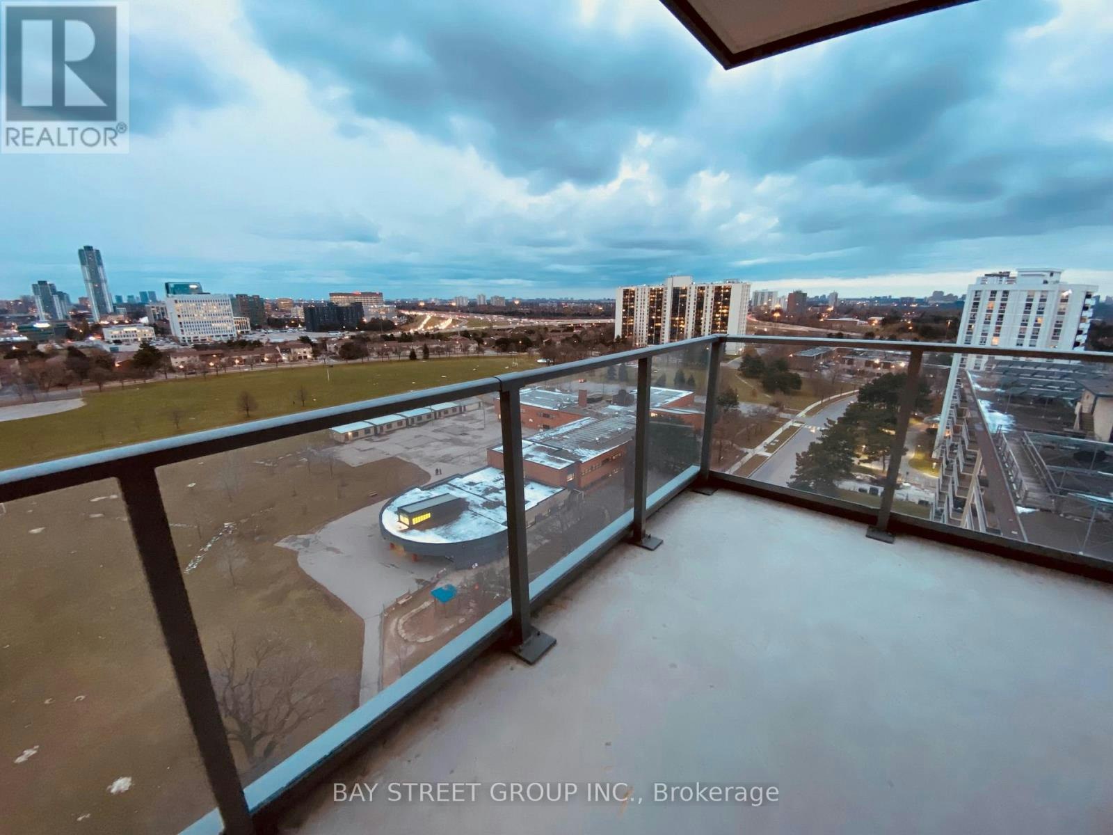 1308-32 Forest Manor Road, Toronto, ON, M2J 0H2 - 21