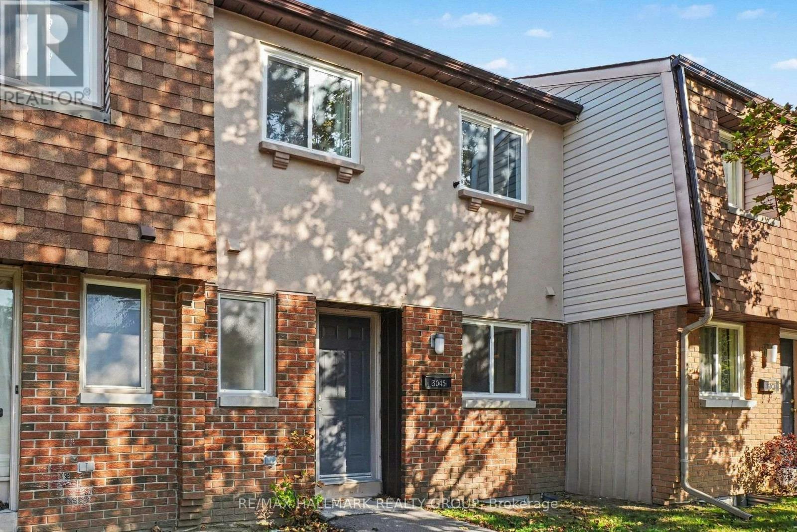 101-3045 Olympic Way, Ottawa, ON, K1T 1Y5 - 2