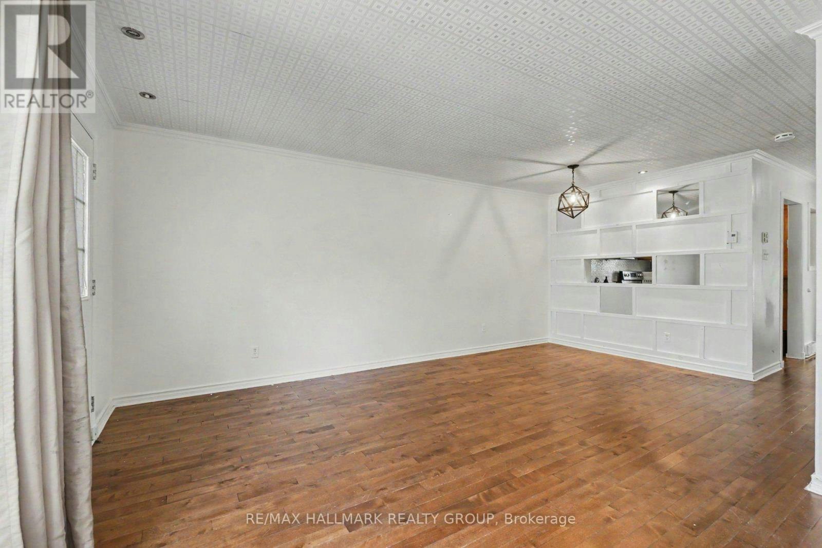 101-3045 Olympic Way, Ottawa, ON, K1T 1Y5 - 8