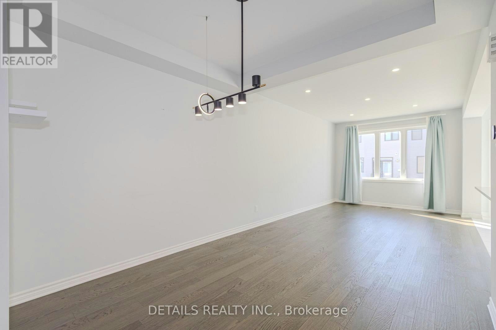 359 Crossway Terrace, Ottawa, ON, K2S 2Z3 - 6