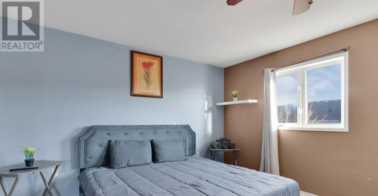 19 Odessa Crescent, Whitby, ON, L1R 3P1 - 16