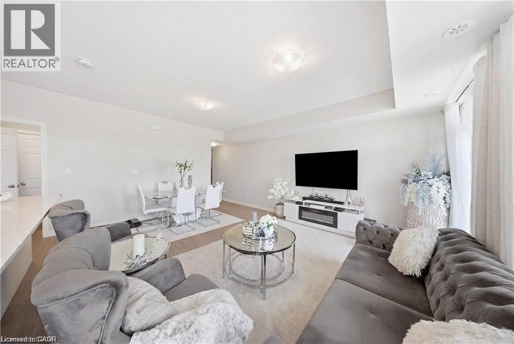 176 Wheat Lane, Kitchener, ON, N2R 0R4