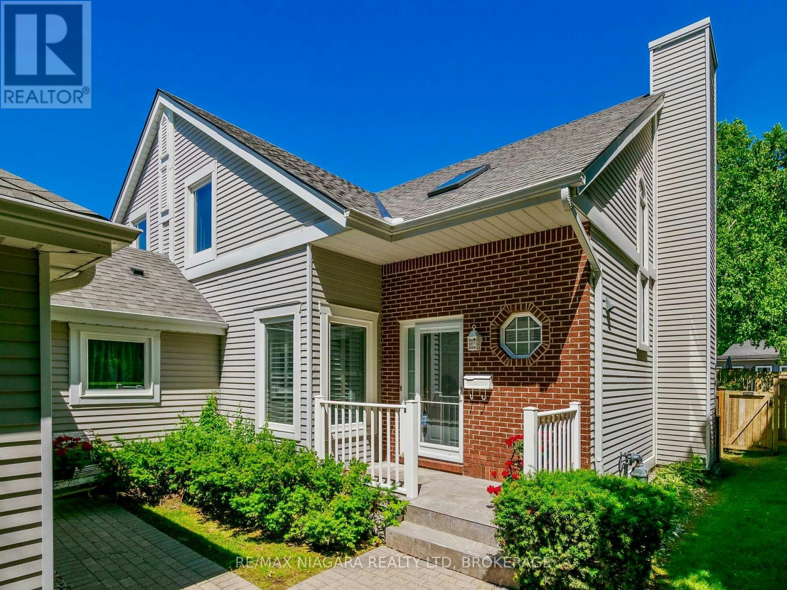 23-5 Lakeside Drive W, St. Catharines, ON, L2M 1P3