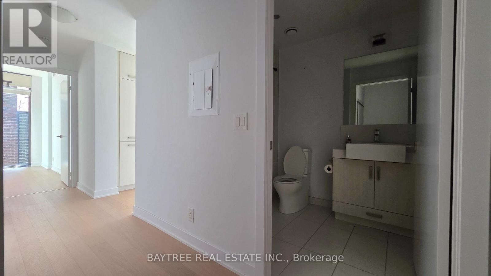608-15 Beverley Street, Toronto, ON, M5T 0B3 - 12