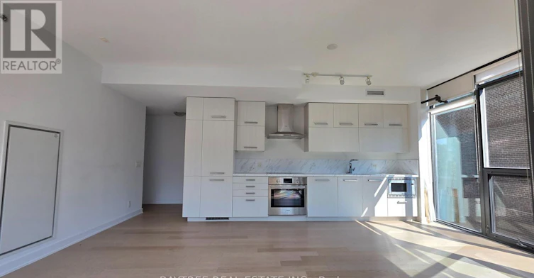 608-15 Beverley Street, Toronto, ON, M5T 0B3 - 2
