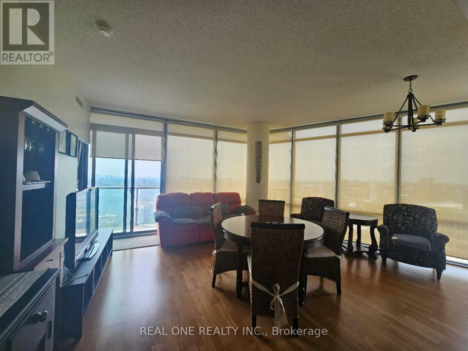 3703-832 Bay Street, Toronto, ON, M5S 1Z6 - 8