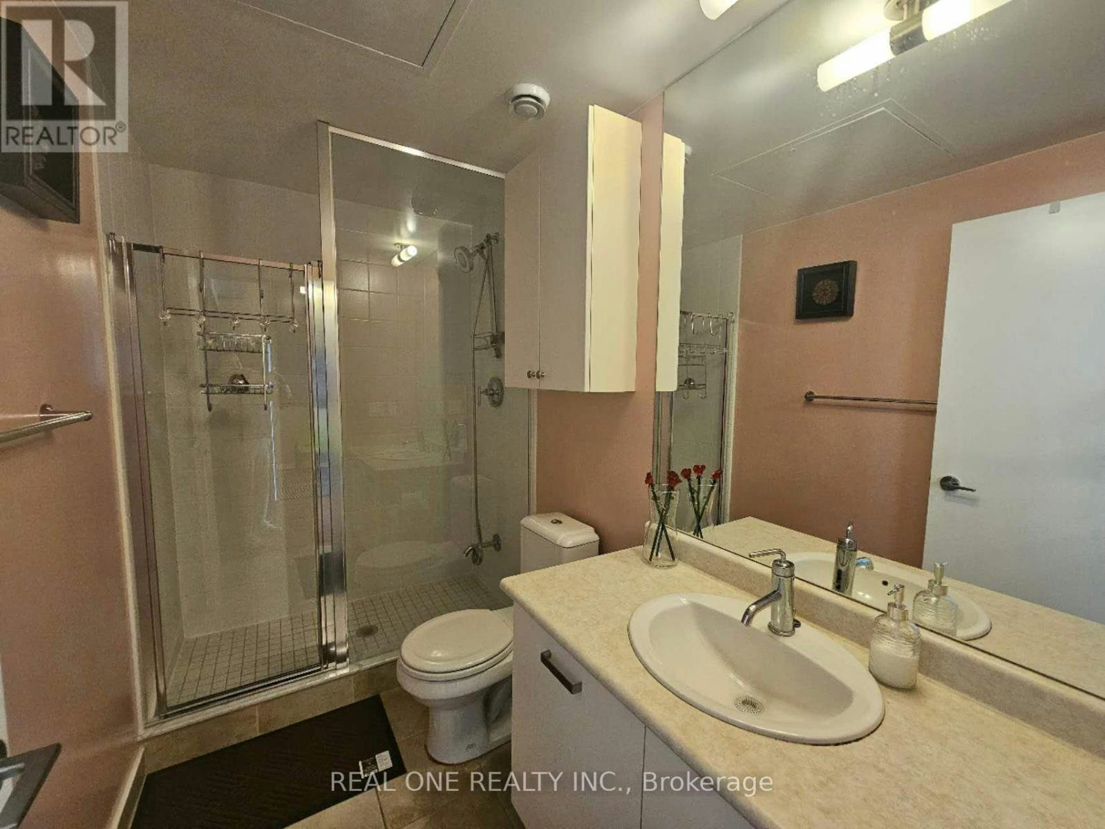 3703-832 Bay Street, Toronto, ON, M5S 1Z6 - 10