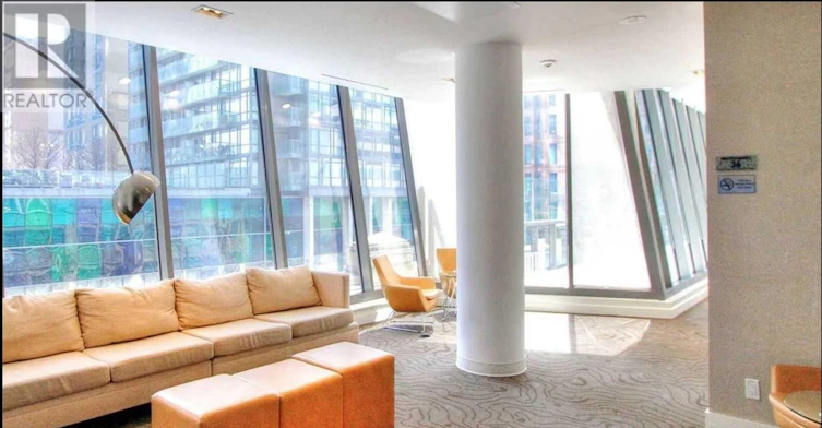 3703-832 Bay Street, Toronto, ON, M5S 1Z6 - 4
