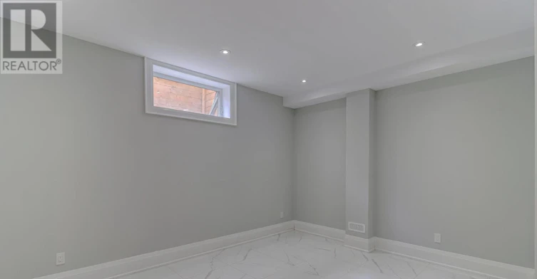 311 Churchill Avenue, Toronto, ON, M2R 1E6 - 41