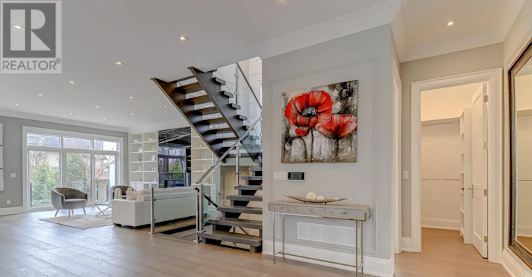 311 Churchill Avenue, Toronto, ON, M2R 1E6 - 7