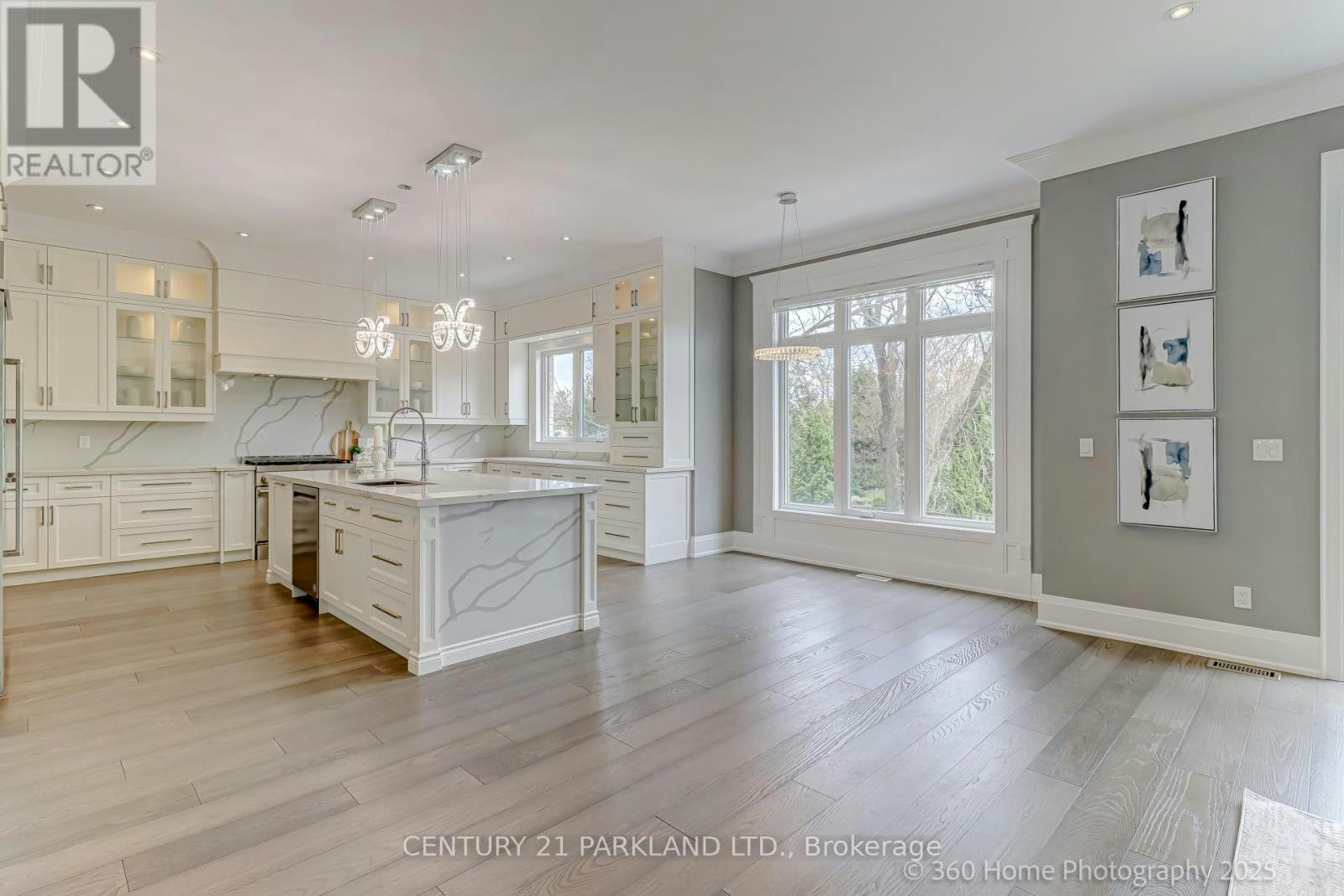 311 Churchill Avenue, Toronto, ON, M2R 1E6 - 14