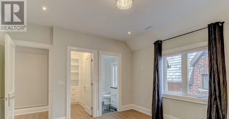 311 Churchill Avenue, Toronto, ON, M2R 1E6 - 32