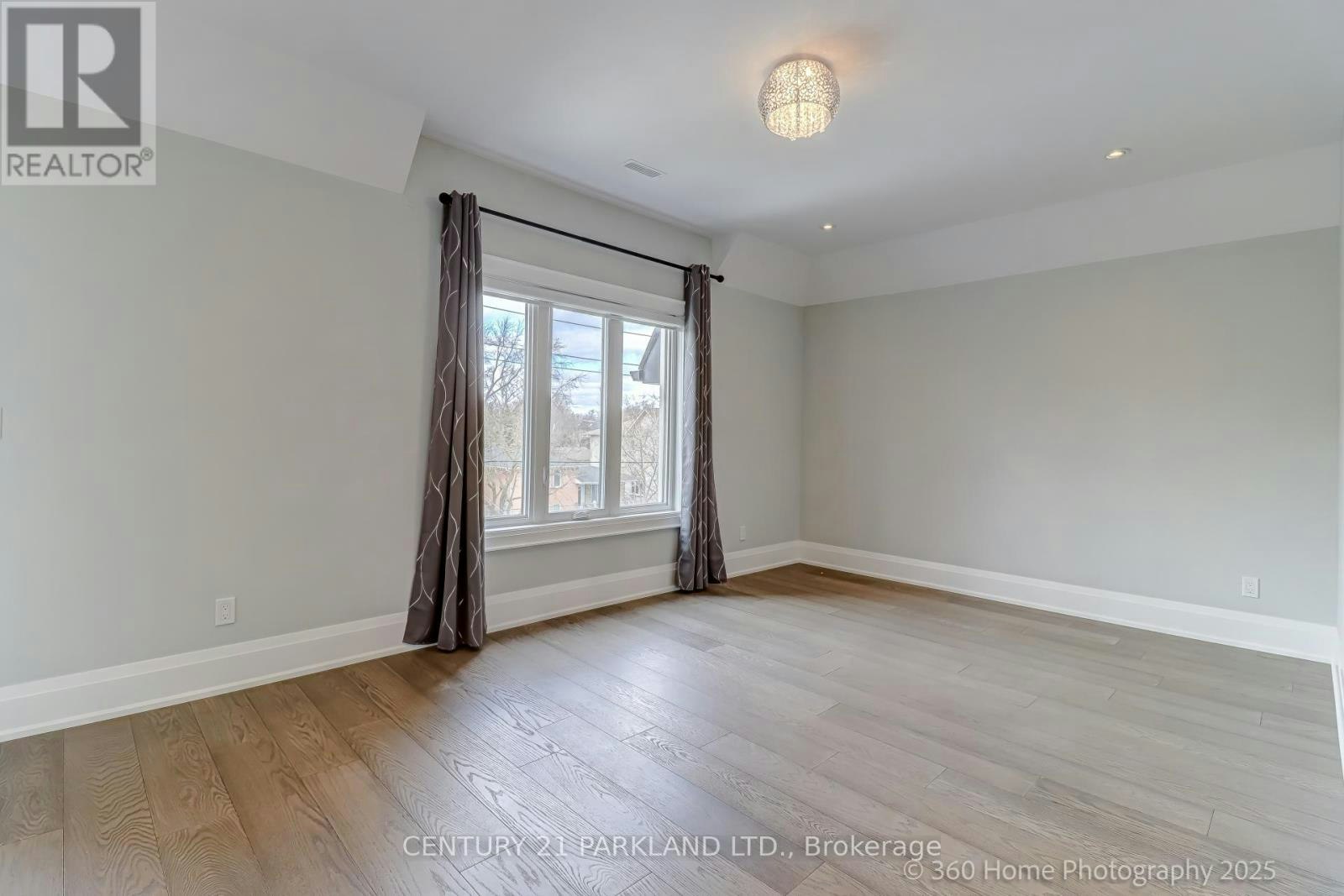 311 Churchill Avenue, Toronto, ON, M2R 1E6 - 29