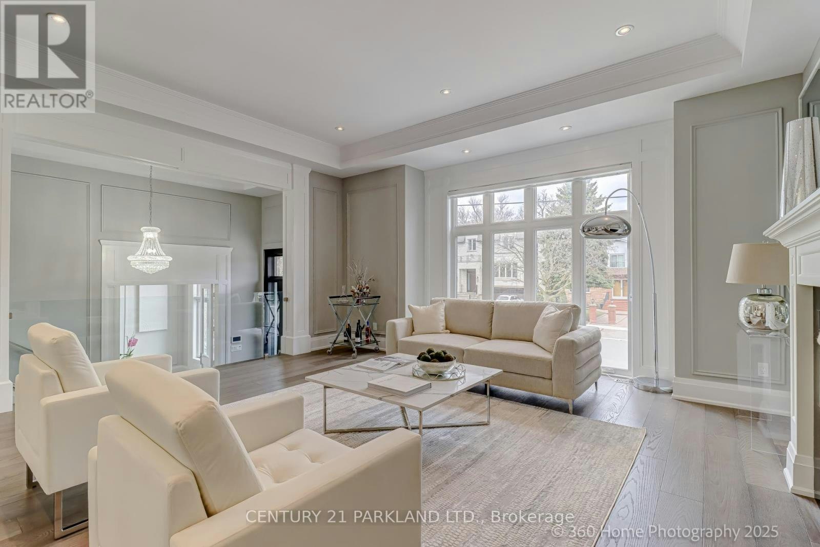 311 Churchill Avenue, Toronto, ON, M2R 1E6 - 4