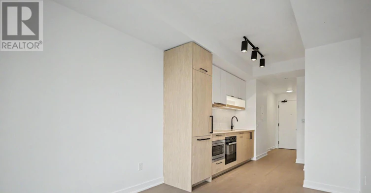 1508-91 Montclair Avenue, Toronto, ON, M5P 0B1 - 18