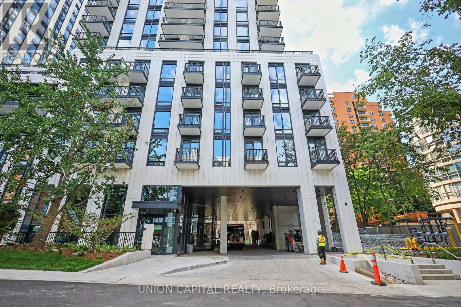 1508-91 Montclair Avenue, Toronto, ON, M5P 0B1 - 2