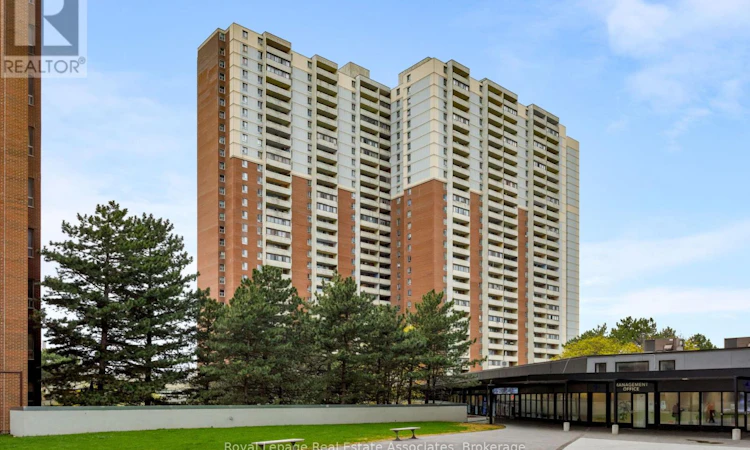 1710-5 Massey Square