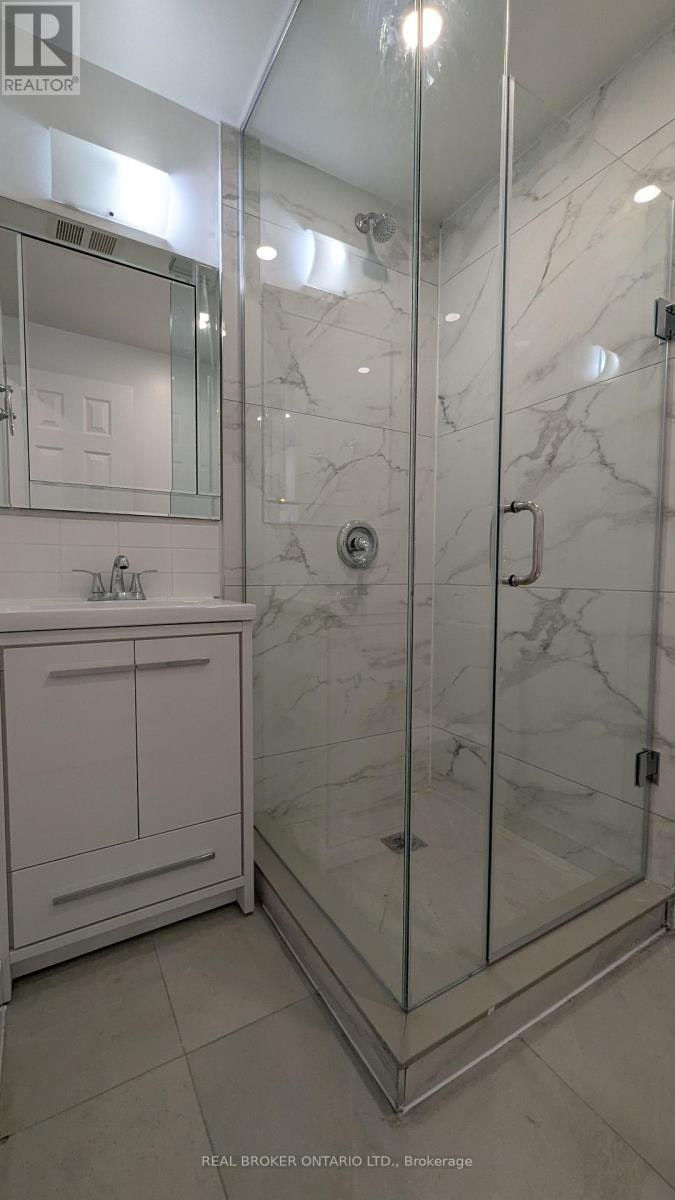 3-1150 Woodbine Avenue, Toronto, ON, M4C 4C9 - 7