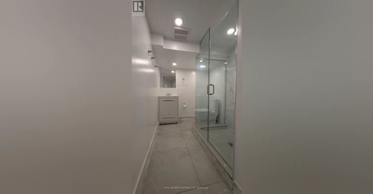 4-1150 Woodbine Avenue, Toronto, ON, M4C 4C9 - 8