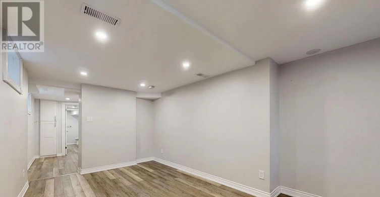 BSMT-39 Norval Street, Toronto, ON, M6N 3Z1 - 8