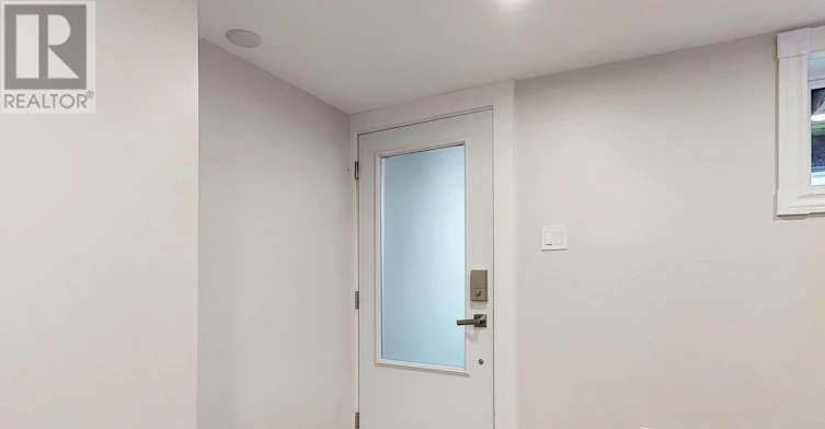 BSMT-39 Norval Street, Toronto, ON, M6N 3Z1 - 4