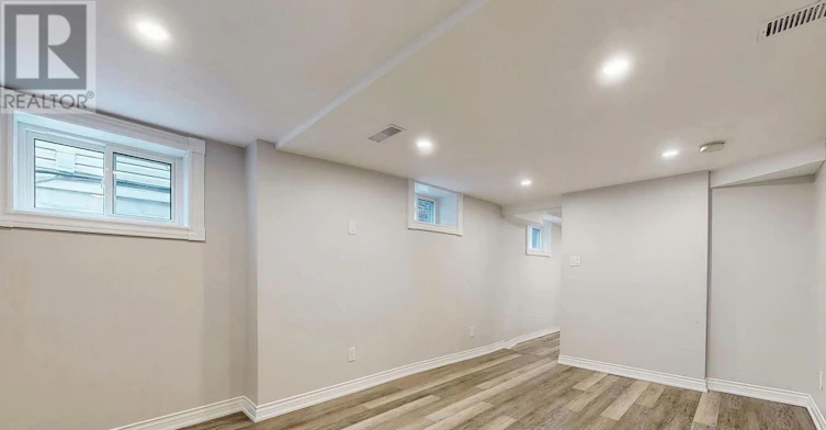 BSMT-39 Norval Street, Toronto, ON, M6N 3Z1 - 7