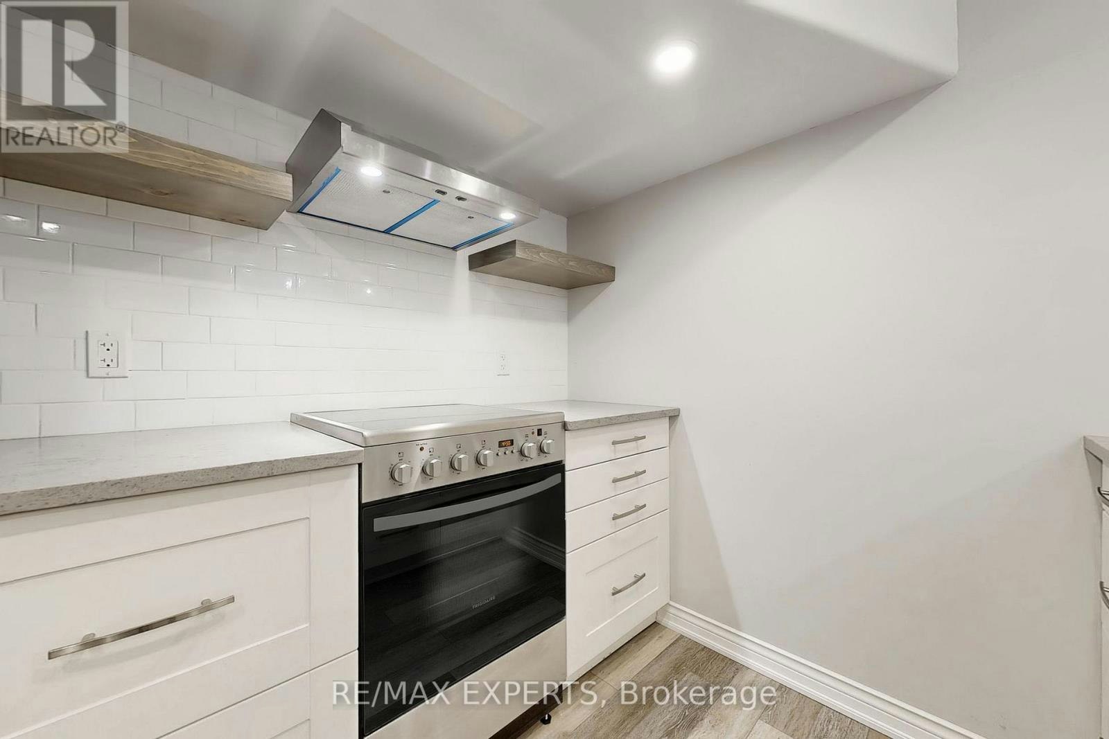 BSMT-39 Norval Street, Toronto, ON, M6N 3Z1 - 11