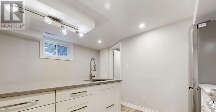 BSMT-39 Norval Street, Toronto, ON, M6N 3Z1 - 12