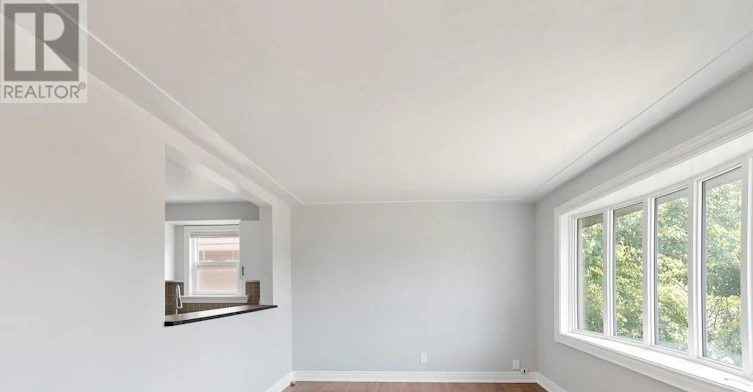 25 Kenwood Crescent, Hamilton, ON, L8T 1W3 - 3