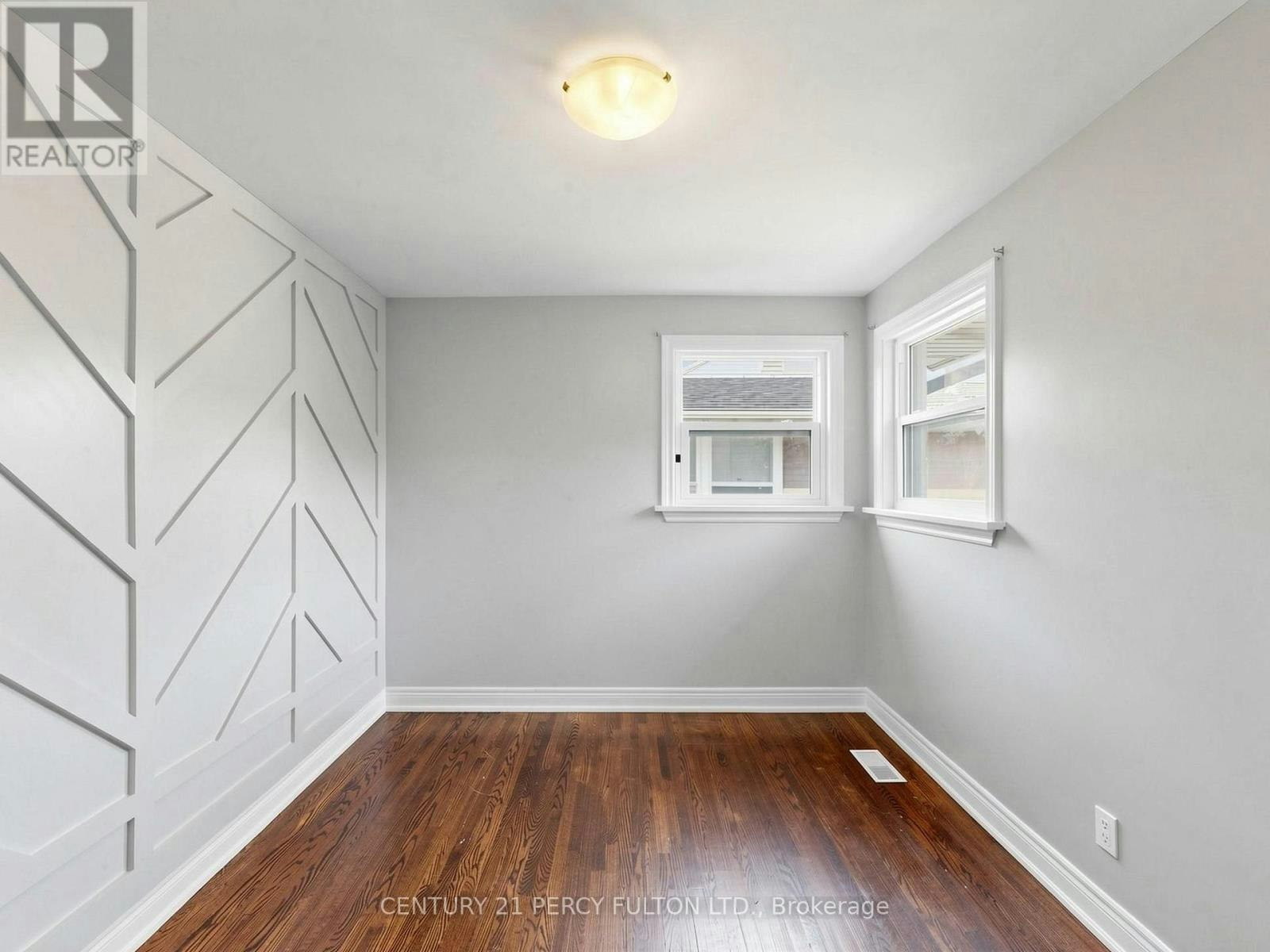 25 Kenwood Crescent, Hamilton, ON, L8T 1W3 - 18